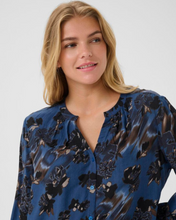 Load image into Gallery viewer, CREAM - TIAH SHIRT -  BLUE

