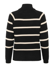 Load image into Gallery viewer, CREAM - DELA BUTTON PULLOVER
