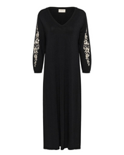 Load image into Gallery viewer, CREAM - VILLEA EMBRD KNIT DRESS
