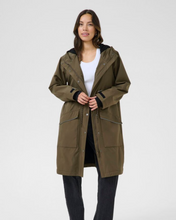 Load image into Gallery viewer, CREAM - RAILY RAINCOAT
