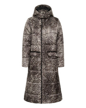 Load image into Gallery viewer, CREAM - GAIAGRO LONG PRINTED JACKET
