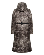 Load image into Gallery viewer, CREAM - GAIAGRO LONG PRINTED JACKET
