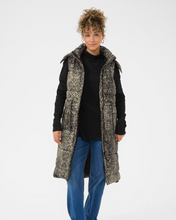Load image into Gallery viewer, CREAM - GAIAGRO PRINTED VEST
