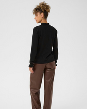 Load image into Gallery viewer, CREAM - VILLEA KNIT BLOUSE
