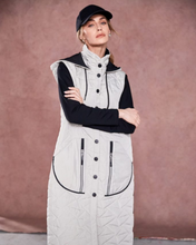 Load image into Gallery viewer, NAYA - NAW25 209 Padded Long Gilet
