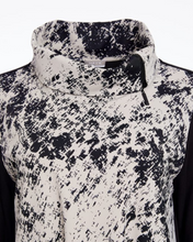 Load image into Gallery viewer, NAYA - NAW25 311 Mottled Print Top
