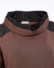 Load image into Gallery viewer, NAYA - NAW25 127 Sweatshirt with Pockets
