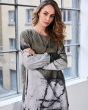 Load image into Gallery viewer, NAYA - NAW25 149 Abstract Print Top
