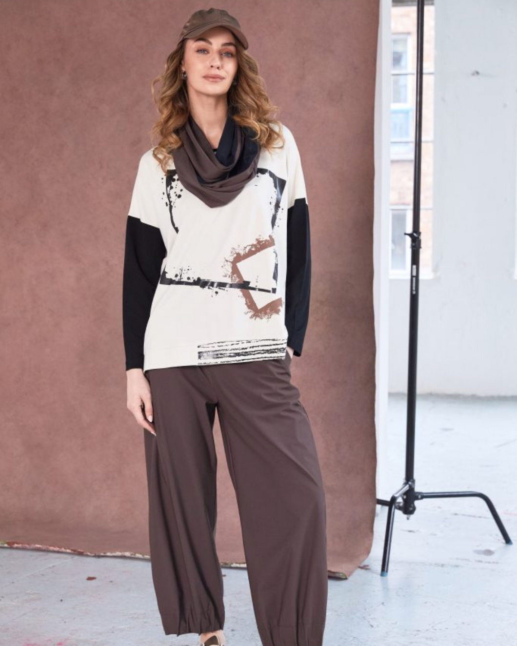 NAYA - NAW25 153 Trouser / Tuck Hem