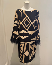 Load image into Gallery viewer, Carla Ruiz - 52095 - STRAIGHT DRESS
