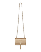 Load image into Gallery viewer, Gold clutch bag with a gold chain strap
