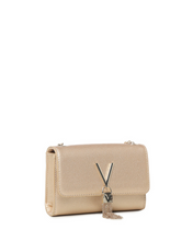Load image into Gallery viewer, Gold clutch bag with a gold chain strap
