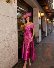 Load image into Gallery viewer, Veni Infantino 992515 Cerise / Blush
