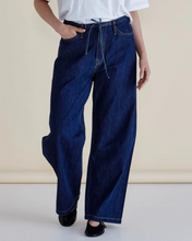 Load image into Gallery viewer, BETTY - GOLDIE JEANS
