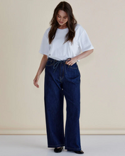 Load image into Gallery viewer, BETTY - GOLDIE JEANS
