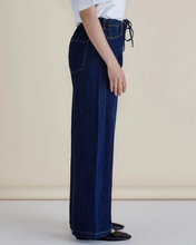 Load image into Gallery viewer, BETTY - GOLDIE JEANS
