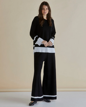 Load image into Gallery viewer, BETTY - ELEANOR KNIT JUMPER
