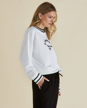 Load image into Gallery viewer, BETTY - MARARIS SWEAT
