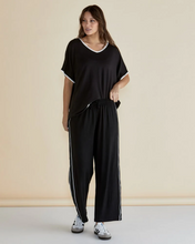 Load image into Gallery viewer, BETTY - EVELYN WIDE LEG JOGGER
