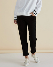 Load image into Gallery viewer, BETTY - HARLOW DENIM JOGGER
