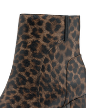 Load image into Gallery viewer, Marco Tozzi - 85302 970 LEOPARD
