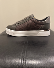 Load image into Gallery viewer, LUNAR - HYPE PEWTER TRAINER
