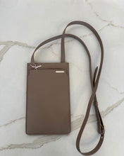 Load image into Gallery viewer, RINO &amp; PELLE - KARIA PHONE BAG LUSH
