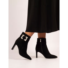 Load image into Gallery viewer, LUNAR - SHANNON BLACK ANKLE BOOT
