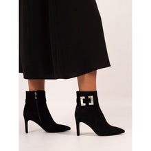 Load image into Gallery viewer, LUNAR - SHANNON BLACK ANKLE BOOT
