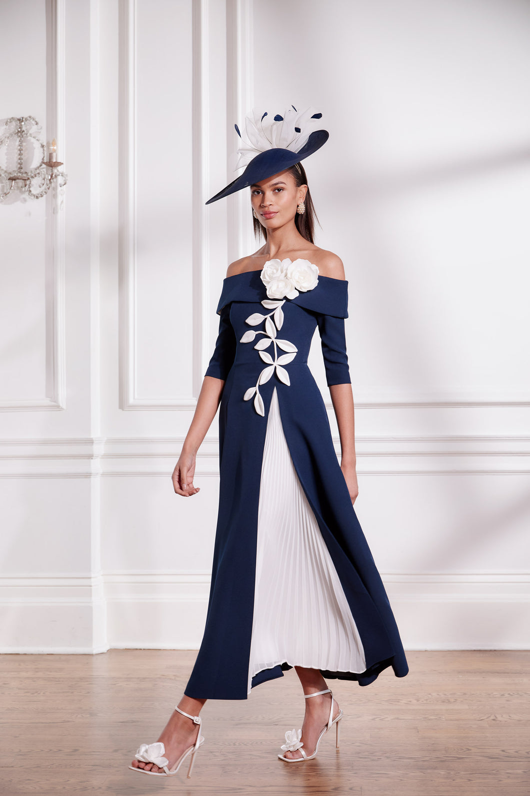 *COMING SOON * John Charles 29294 Navy/Ivory